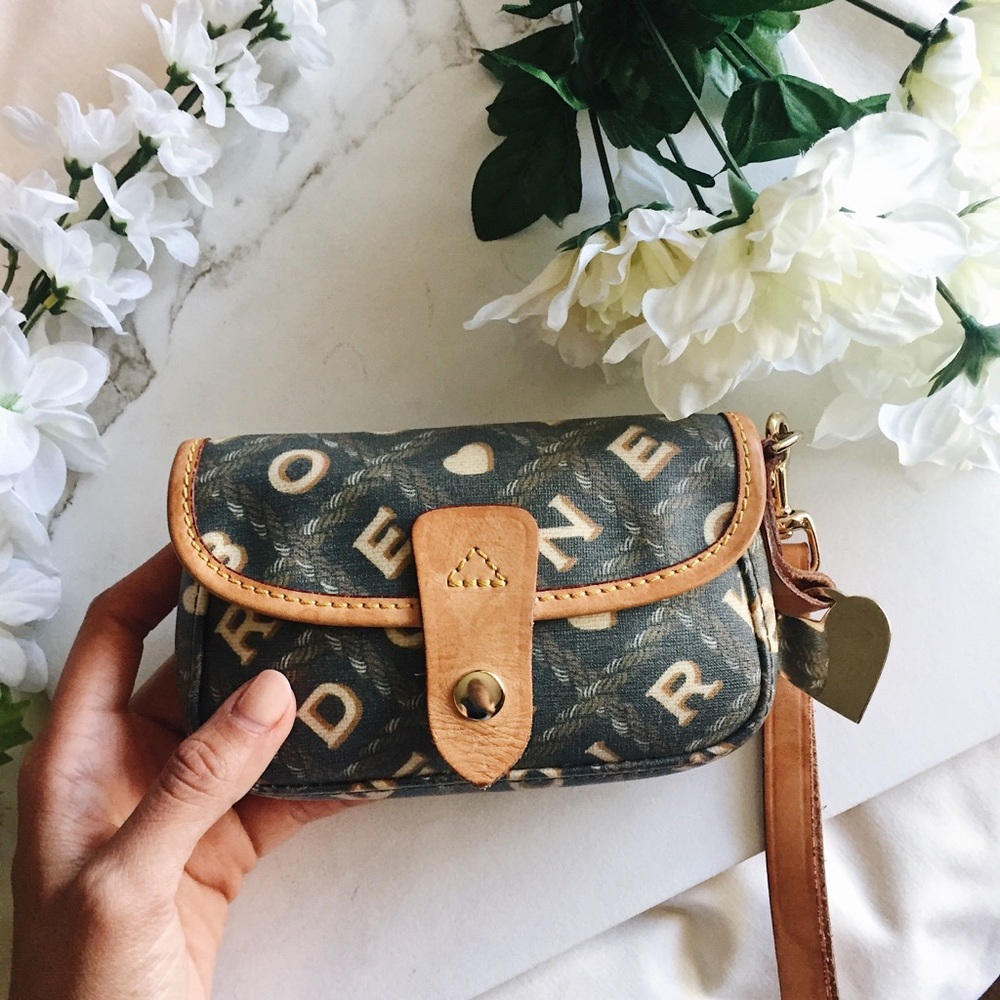 Dooney & Bourke Wristlet